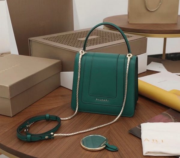Petit sac Bvlgari Serpenti Forever en cuir de veau vert – Image 2