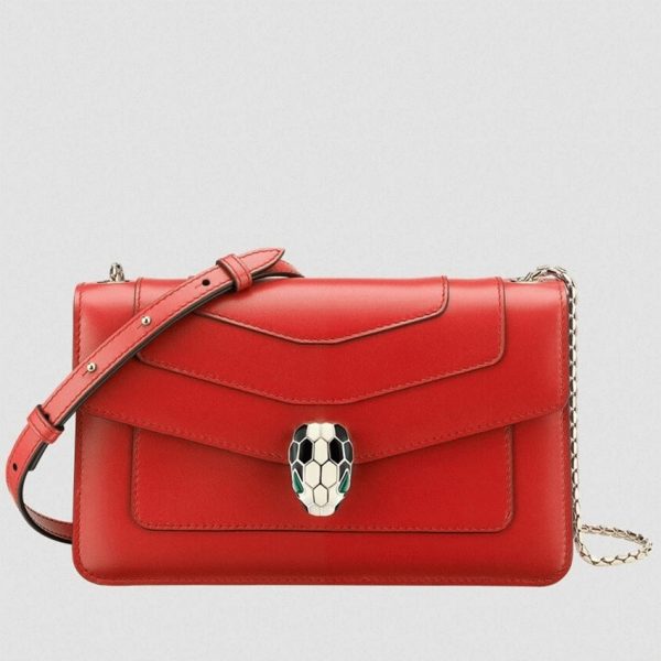 Petit sac bandoulière Bvlgari Serpenti Forever en cuir de veau rouge