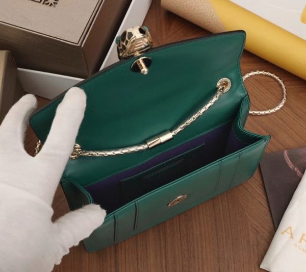 Petit sac bandoulière Bvlgari Serpenti Forever en cuir vert – Image 8