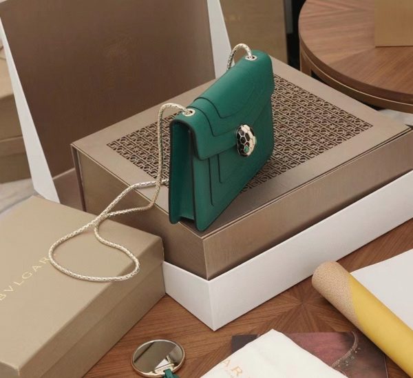 Petit sac bandoulière Bvlgari Serpenti Forever en cuir vert – Image 5