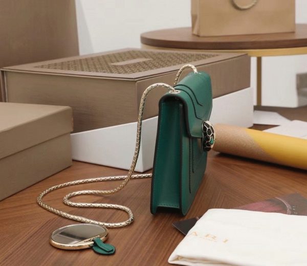 Petit sac bandoulière Bvlgari Serpenti Forever en cuir vert – Image 4