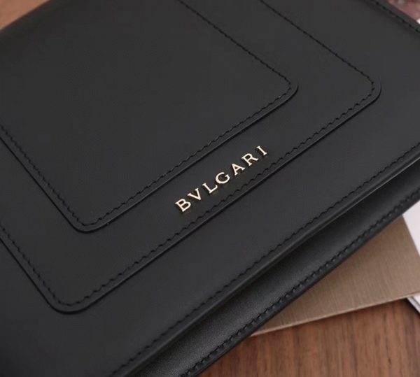 Petit sac bandoulière Bvlgari Serpenti Forever en cuir noir – Image 9