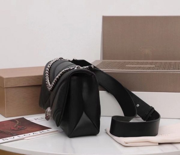 Sac moyen Bvlgari Serpenti Cabochon en cuir de veau noir – Image 3