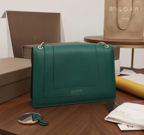 Grand sac à bandoulière Bvlgari Serpenti Forever en cuir de veau vert – Image 7