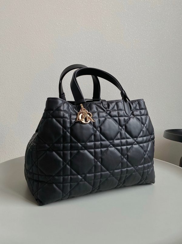 Réplique Grand Sac Toujours Dior en veau macrocannage noir – Image 7