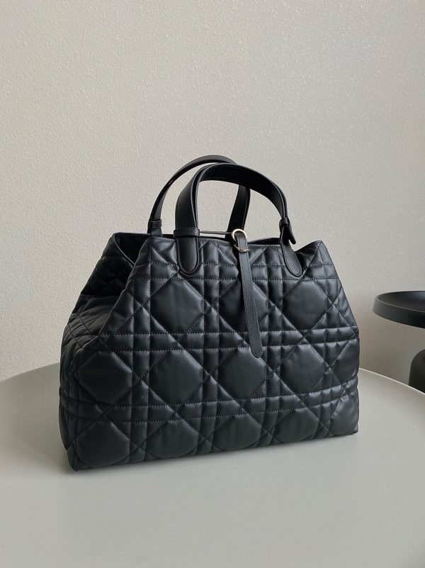 Réplique Grand Sac Toujours Dior en veau macrocannage noir – Image 2