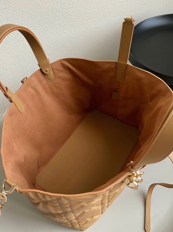 Fausse Grand Sac Toujours Dior en veau macrocannage brun – Image 9