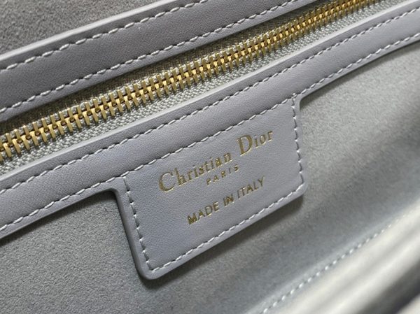 Réplique Sac Dior 30 Montaigne Avenue en veau box gris – Image 3