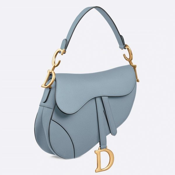 Contrefaçon Sac Saddle Dior en veau grainé bleu ciel