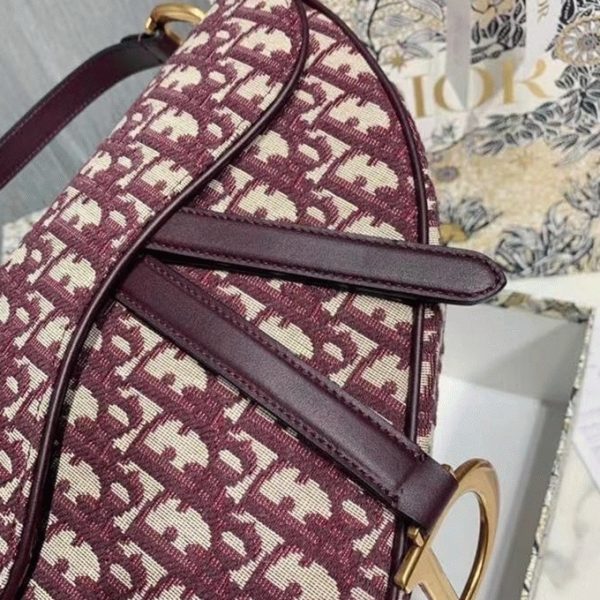 Faux Sac Saddle Dior en jacquard Oblique bordeaux – Image 4