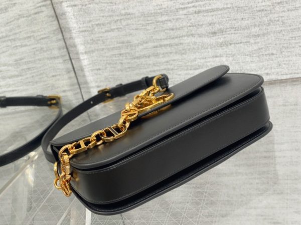 Contrefaçon Sac Dior 30 Montaigne Avenue en veau box noir – Image 3
