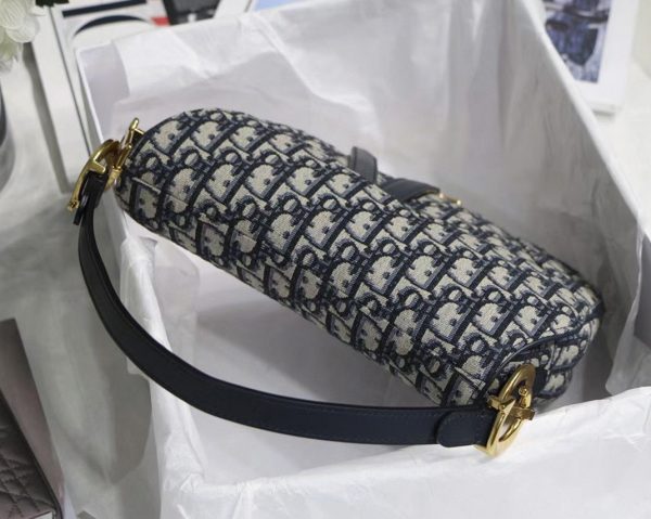 Contrefaçon Sac Saddle Dior en jacquard Oblique bleu – Image 8