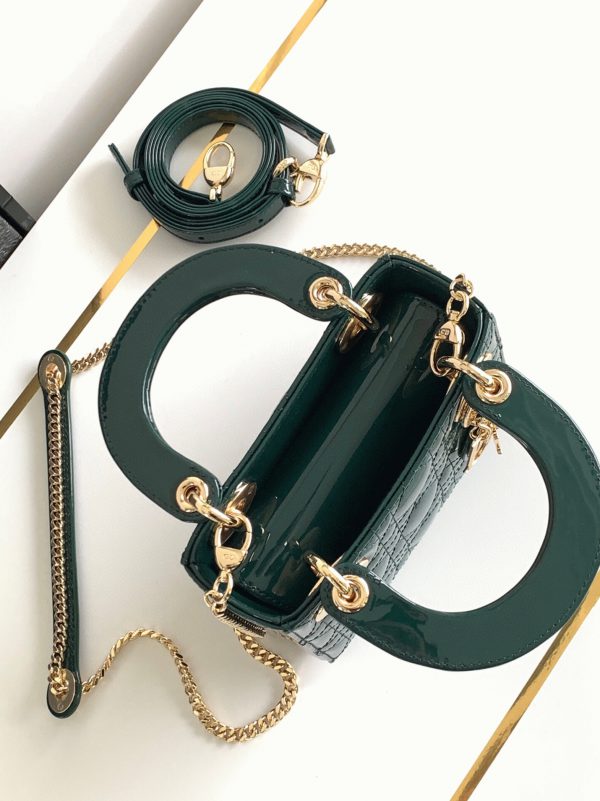 Fausse Mini Sac Dior Lady Dior avec chaîne en vert – Image 4