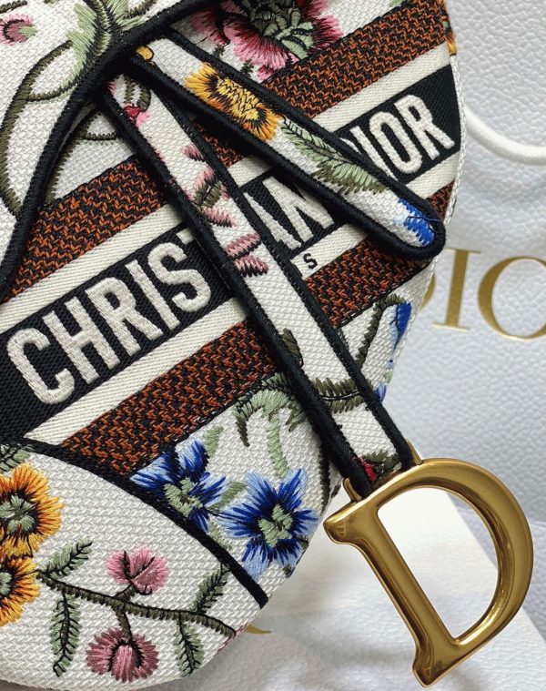 Fausse Sac Saddle Dior en broderie Petites Fleurs multicolores blanches – Image 5