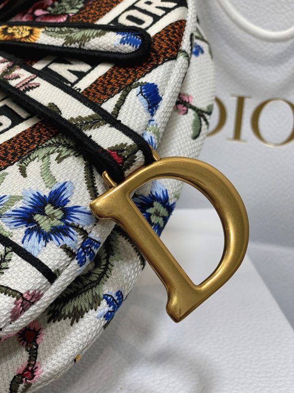 Fausse Sac Saddle Dior en broderie Petites Fleurs multicolores blanches – Image 10