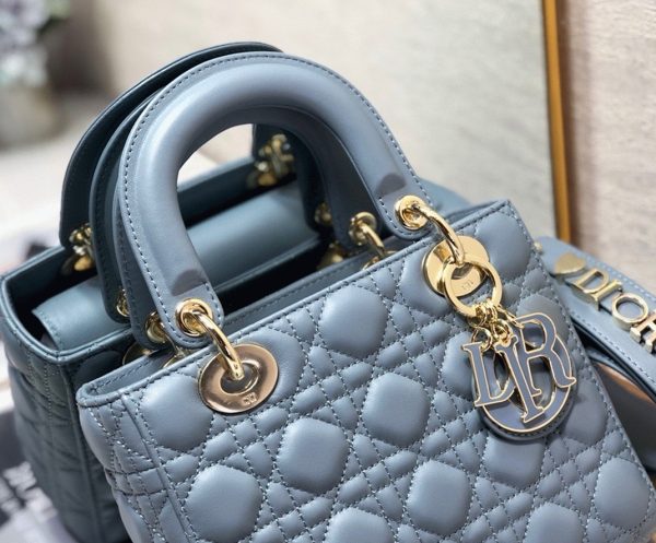 Fausse Petit Sac Lady Dior My ABCDior en agneau cannage bleu – Image 4