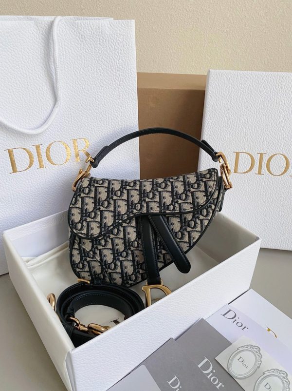 Fausse Mini Sac Saddle Dior avec bandoulière en jacquard Oblique bleu – Image 2