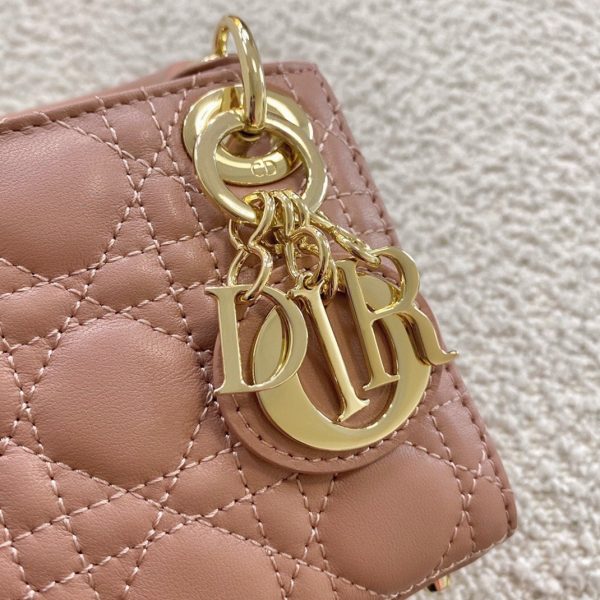 Faux Micro Sac Lady Dior en agneau cannage poudre – Image 2