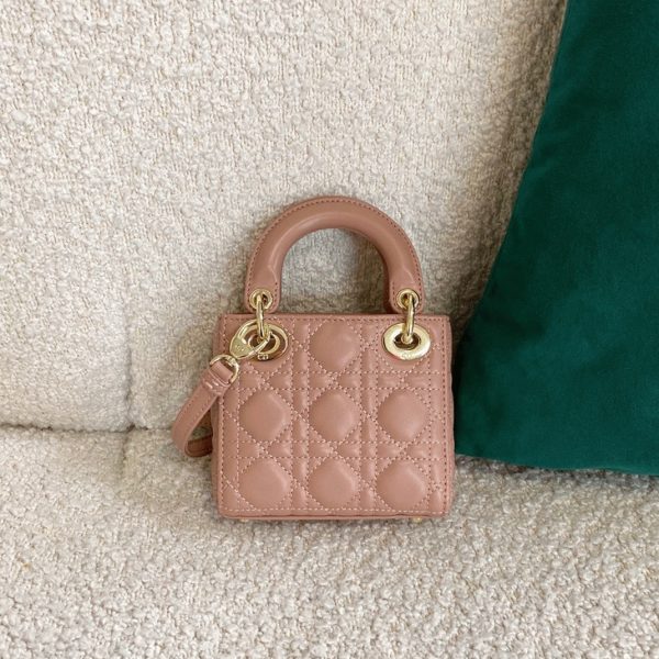 Faux Micro Sac Lady Dior en agneau cannage poudre – Image 7