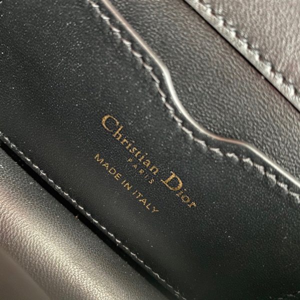 Fausse Micro Sac Dior 30 Montaigne en veau box noir – Image 2