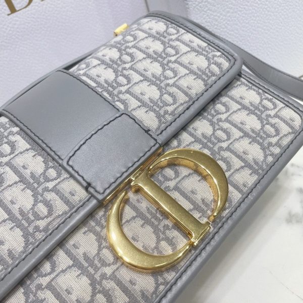 Fausse Sac Dior 30 Montaigne Medium en jacquard Oblique gris – Image 3