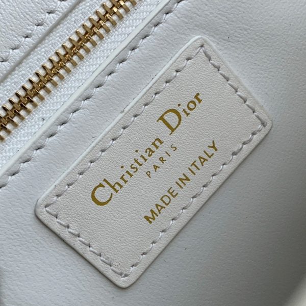 Fausse Sac Dior 30 Montaigne Medium en veau box blanc – Image 3