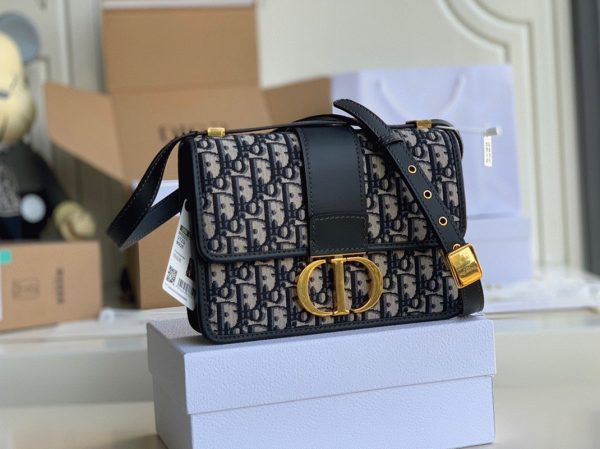 Réplique Sac Dior 30 Montaigne Medium en jacquard Oblique bleu – Image 9