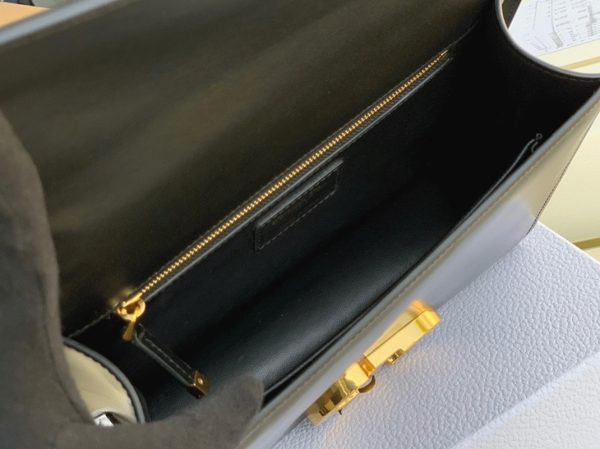 Réplique Sac Dior 30 Montaigne Medium en veau box noir – Image 4