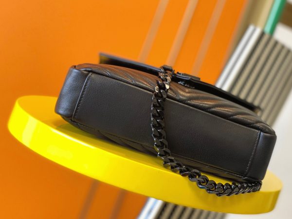 Fausse Sacoche Saint Laurent College Medium à Chaîne en Noir – Image 10