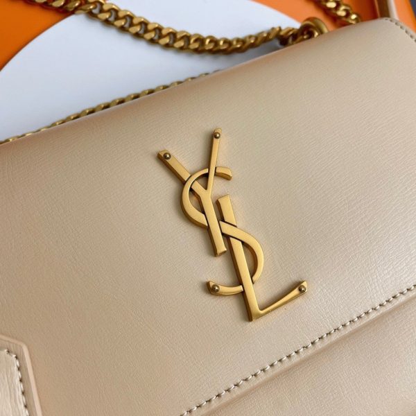 Sac Saint Laurent Sunset Medium à Chaîne en Cuir de Veau Beige – Image 5