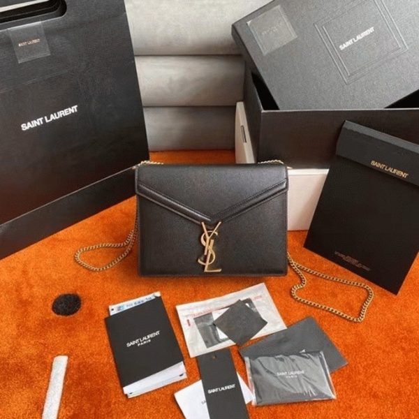 Fausse Sacoche Saint Laurent Cassandra Medium à Chaîne en Noir – Image 5