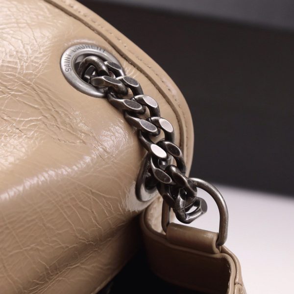 Réplique Sac Saint Laurent Niki Medium à Chaîne en Beige – Image 8