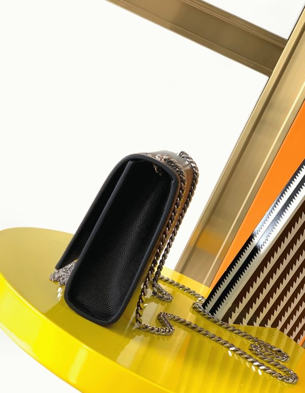 Fausse Sacoche Saint Laurent Kate Small à Frange en Noir – Image 9