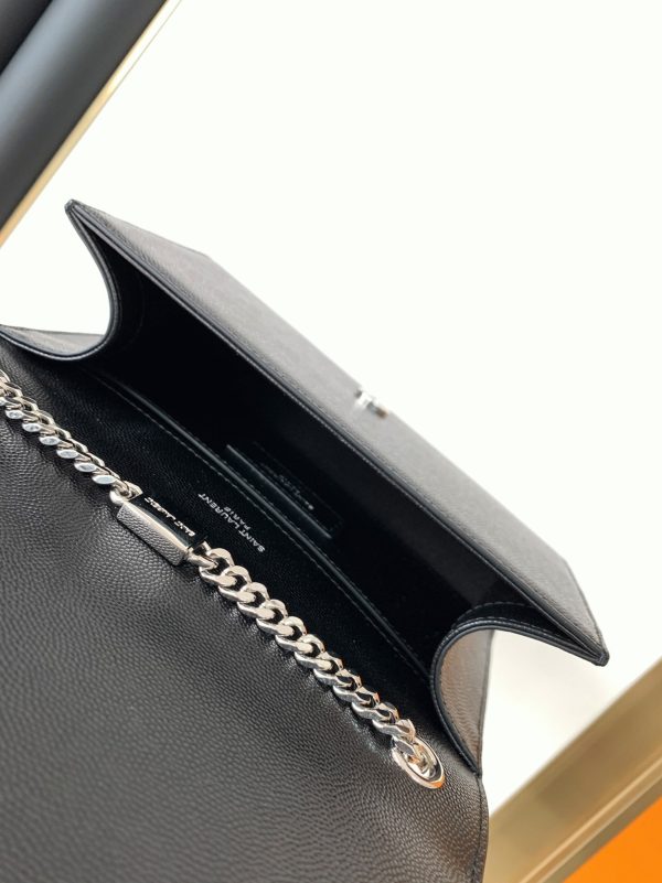 Fausse Sacoche Saint Laurent Kate Small à Frange en Noir – Image 4
