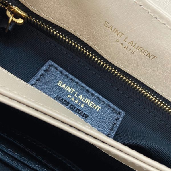 Réplique Sac Saint Laurent LouLou Toy avec Bandoulière en Beige – Image 3