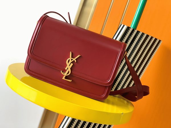 Sac Saint Laurent Solferino Medium en Cuir de Veau Rouge – Image 3