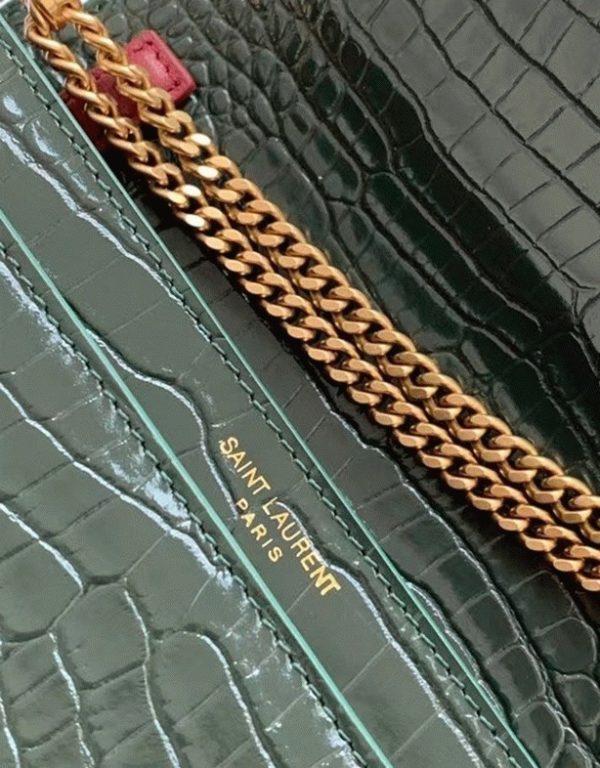 Fausse Sacoche Saint Laurent Cassandra Medium en Vert Crocodile – Image 9