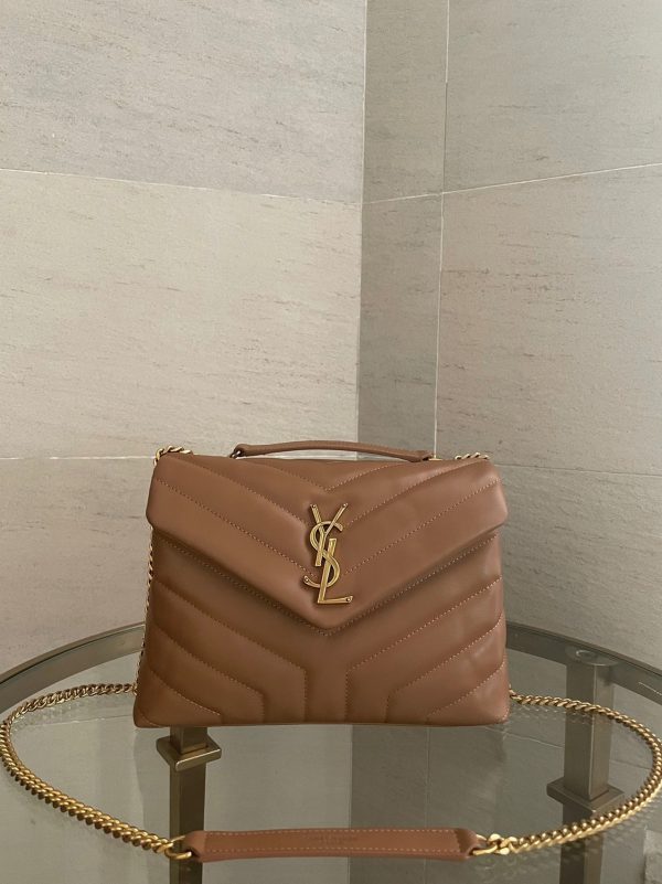 Fausse Sacoche Saint Laurent LouLou Small à Chaîne en Marron – Image 5