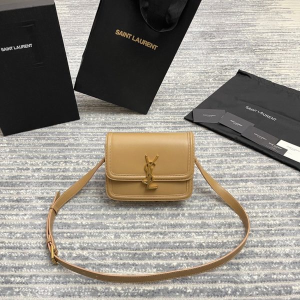 Sac Saint Laurent Solferino Small en Cuir de Veau Beige Foncé – Image 9