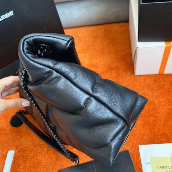 Sac Saint Laurent Puffer Small à Chaîne Noir Intégral en Cuir d’Agneau Matelassé – Image 5