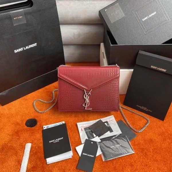 Réplique Sac Saint Laurent Cassandra Medium en Bordeaux Crocodile – Image 4