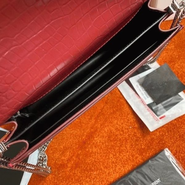 Réplique Sac Saint Laurent Cassandra Medium en Bordeaux Crocodile – Image 10