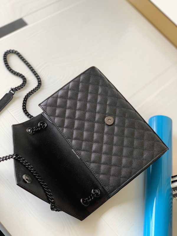 Contrefaçon Sac Saint Laurent Envelope Large Noir avec Ferrures Noires – Image 7