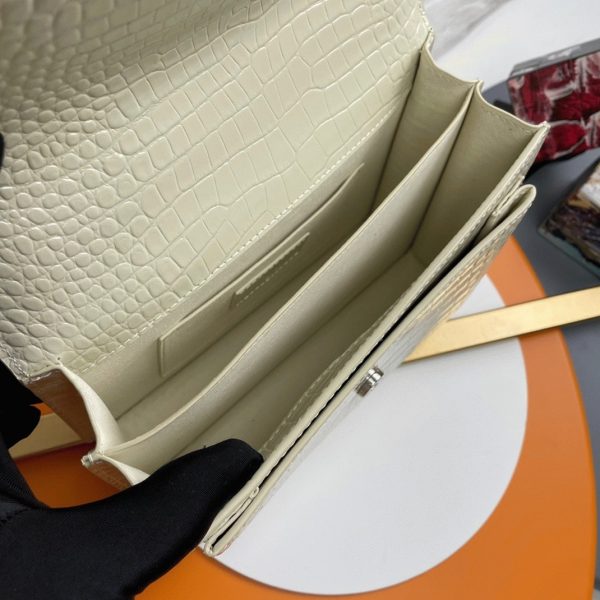 Sac Saint Laurent Sunset Medium à Chaîne en Cuir Embossé Crocodile Ivoire – Image 6