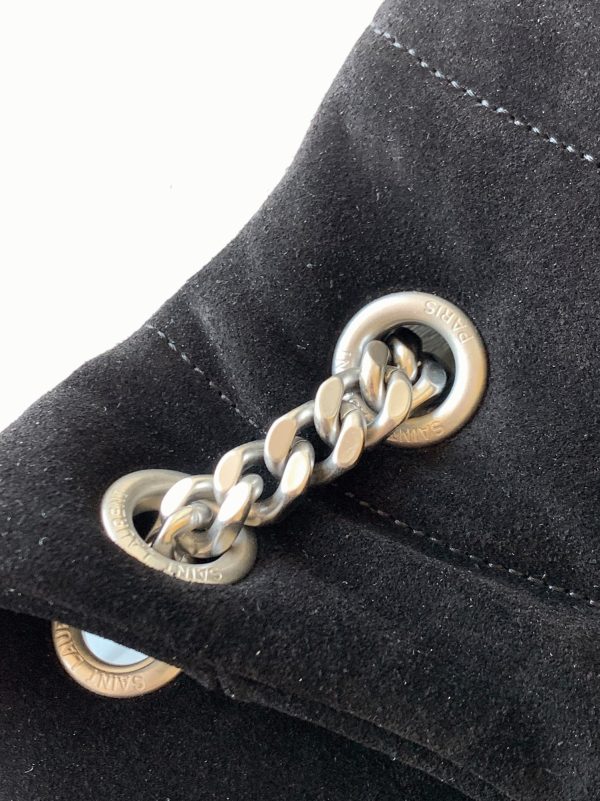 Sac Saint Laurent Puffer Medium à Chaîne en Veau Velours Noir – Image 7