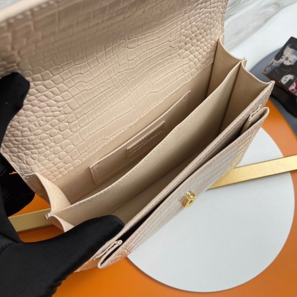 Sac Saint Laurent Sunset Medium à Chaîne en Cuir Embossé Crocodile Beige – Image 9