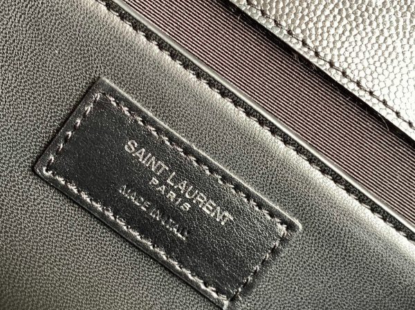 Fausse Sacoche Saint Laurent Envelope Medium Noir avec Ferrures Noires – Image 10