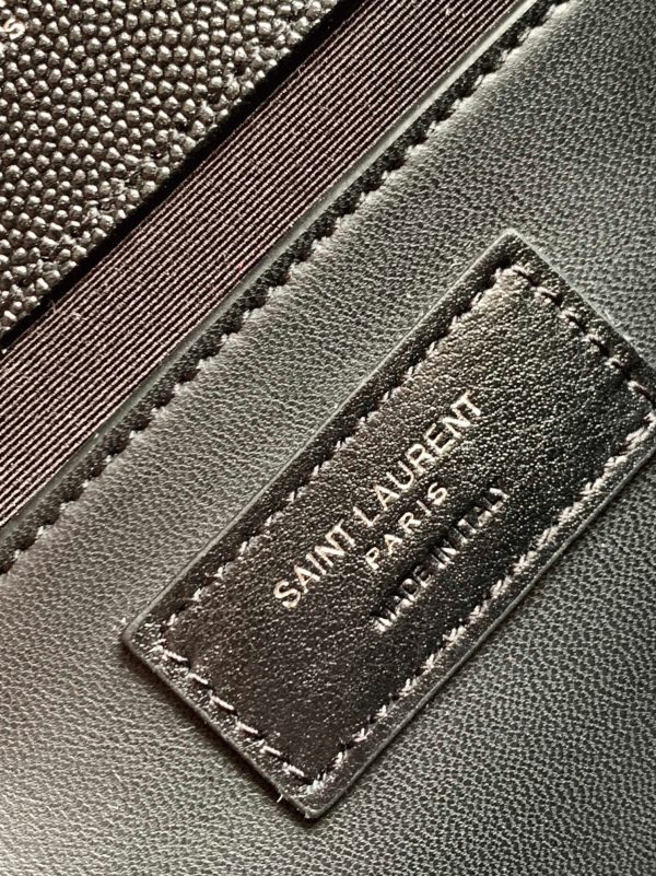 Contrefaçon Sac Saint Laurent Envelope Medium en Noir – Image 7
