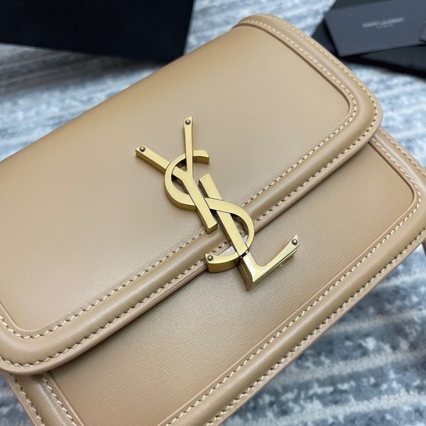 Sac Saint Laurent Solferino Small en Cuir de Veau Beige Foncé – Image 6