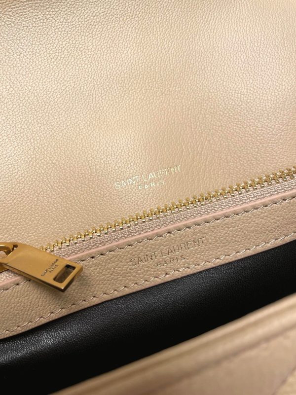 Réplique Sac Saint Laurent College Medium à Chaîne en Beige – Image 7